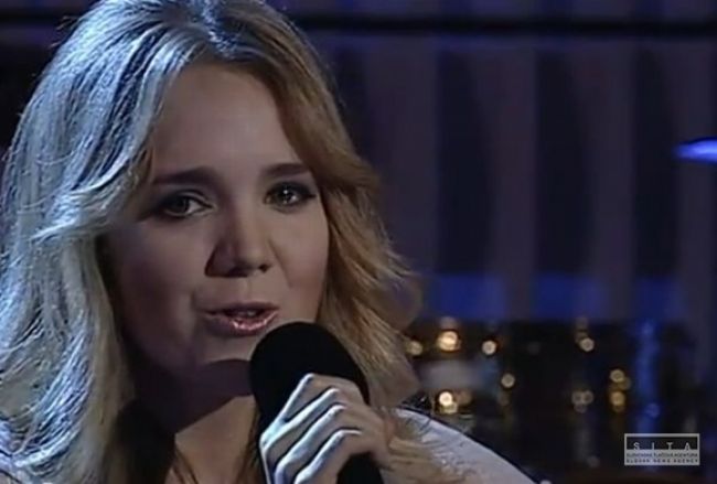 Lucie Vondráčková vydá v deň 33. narodenín nový album Oheň