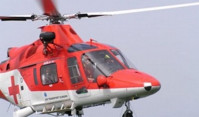Muž spadol na roxorovú tyč, pomáhali mu leteckí záchranári