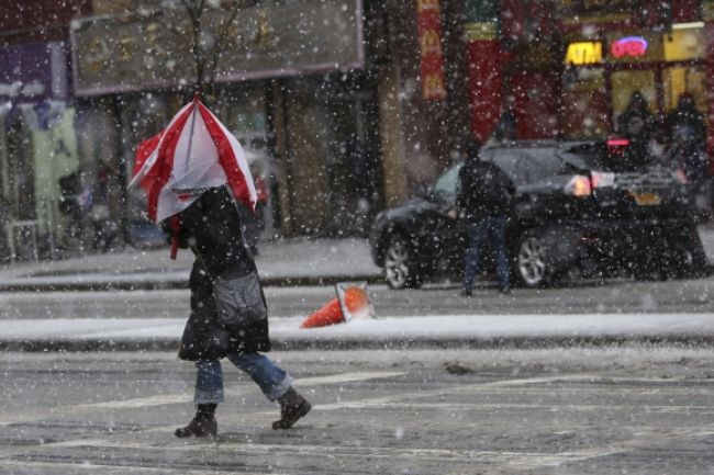 Severovýchod USA cez víkend zasiahla ďalšia snehová búrka