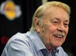 Majiteľ LA Lakers je v nemocnici, má rakovinu
