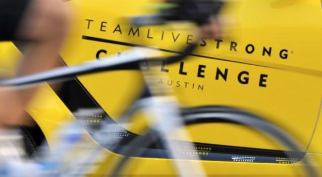 Livestrong prežije napriek Armstrongovmu škandálu