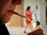 Rusi chcú zredukovať počet fajčiarov, schválili prísny zákon