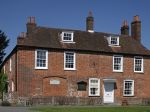 Dom spisovateliek Brontëových už vyzerá ako za ich čias