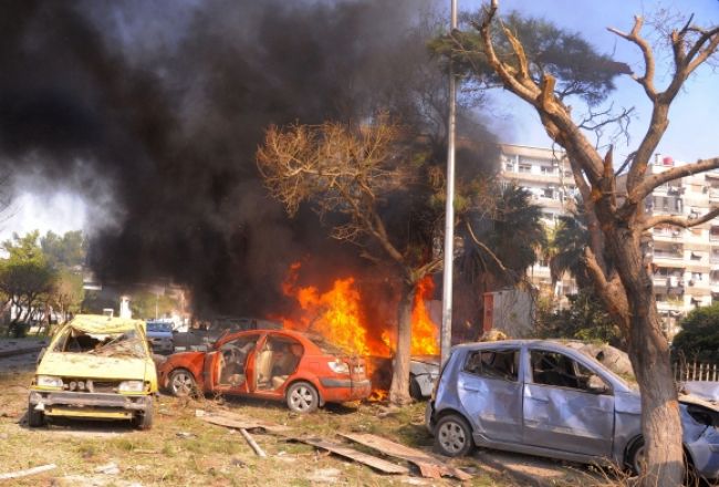V Sýrii explodovalo auto, trhavina zatriasla ambasádou Ruska