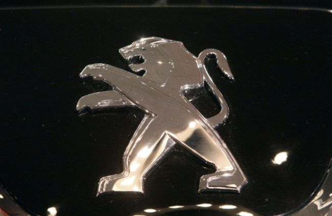 Automobilka PSA Peugeot Citroën vykázala rekordnú stratu