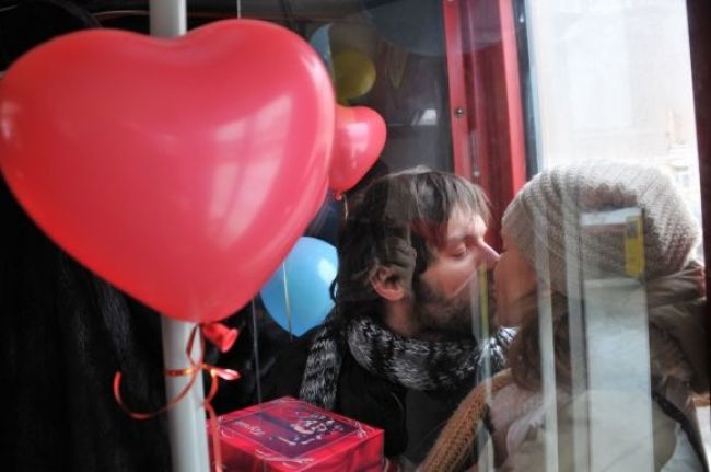 Slováci podľa prieskumu na Valentína minú štyridsať eur