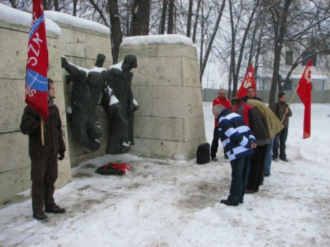 Komunisti protestovali v Krompachcoh proti kapitalizmu