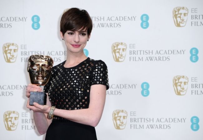 Anne Hathaway už vie, kam by uložila Oscara