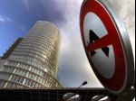 Slovenským bankám klesli v januári zisky o šestinu
