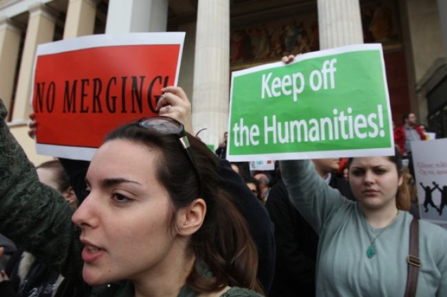 Grécki roľníci protestujú proti vysokým daniam