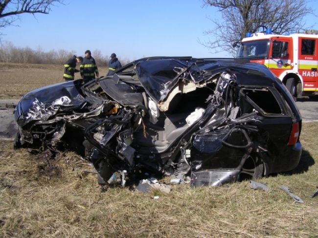 Muž vraždil pre peniaze, neskôr havaroval a zomrel