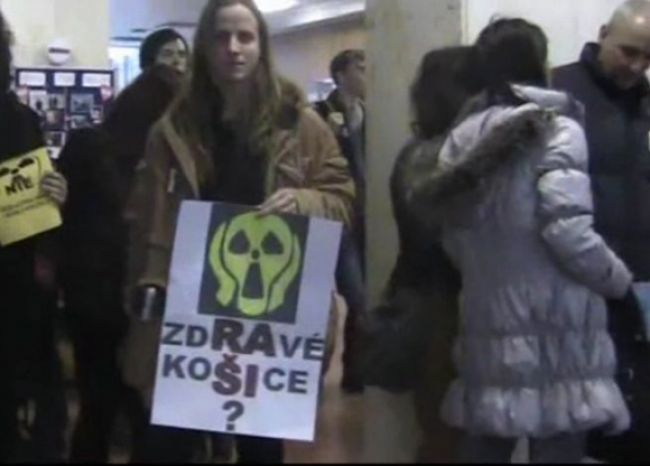 V Košiciach protestujú proti prieskumu ložiska uránu