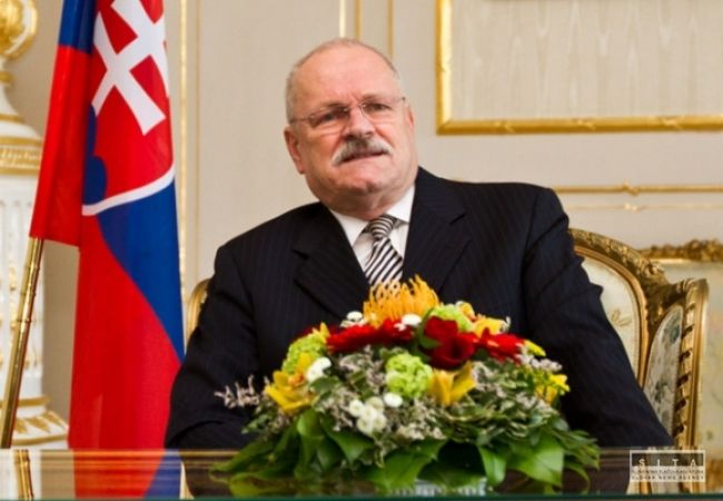 Herec Slezáček dostal za zásluhy medailu od prezidenta