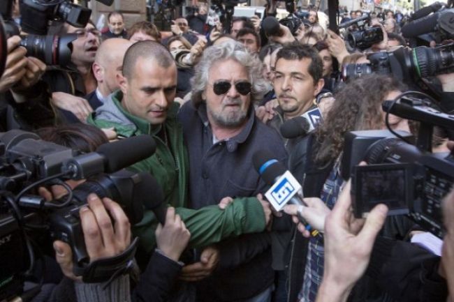 Víťaz talianskych volieb Grillo pohrozil odchodom z politiky