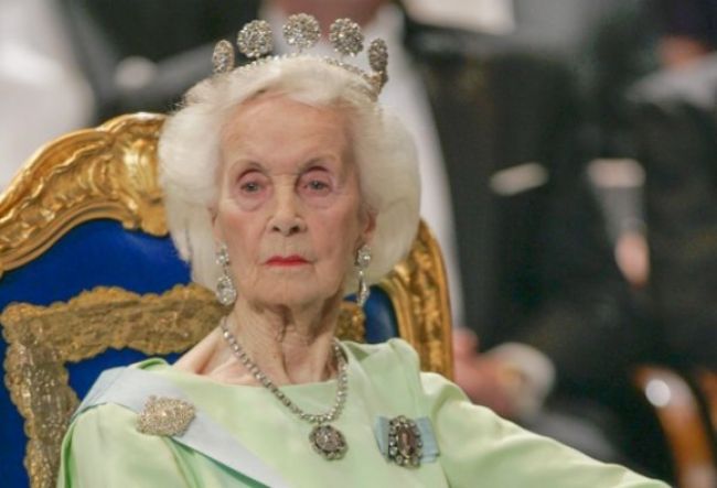 Princezná Lilian žila so švédskym princom 33 rokov tajne