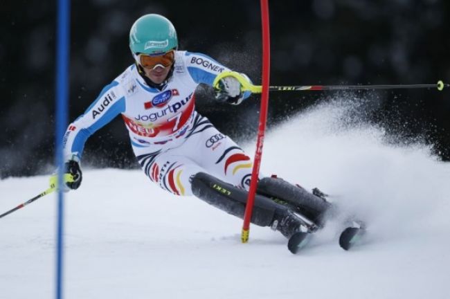 Záverečný obrovský slalom vyhrali Neuruther a Mazeová