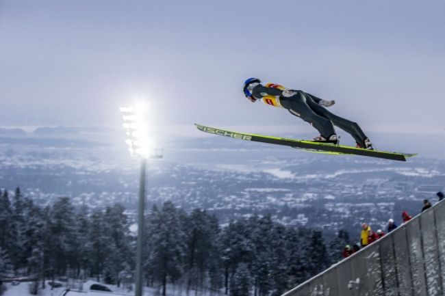 Skokani Schlierenzauer a Zyla si netradične rozdelili triumf