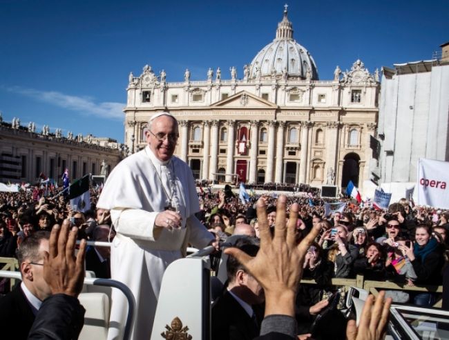 Pápež chce vytvoriť dobré vzťahy medzi náboženstvami