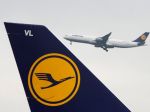 Pracovníci Lufthansa štrajkujú, stovky lietadiel neodletí