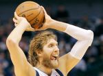 Dallas zdolal v dráme Clippers, Nowitzki sa blysol 33 bodmi