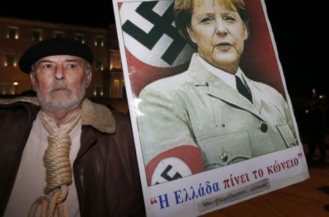 Nemcov uráža juh Európy, spája Angelu Merkelovú s nacistami