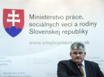 Minister Ján Richter za rok zmenil penzie aj Zákonník práce