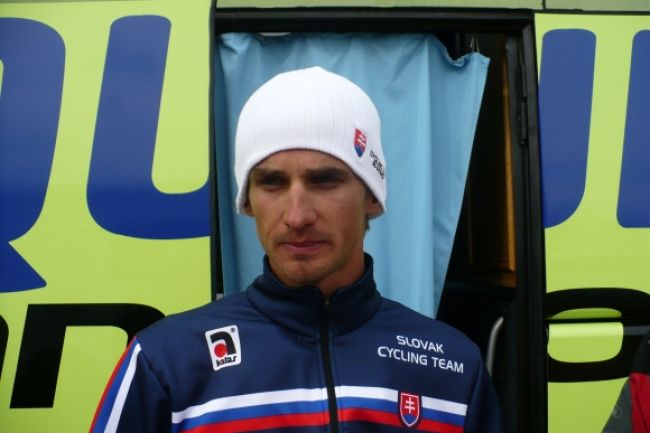 Video: Cyklista Peter Velits stratil výborné tretie miesto