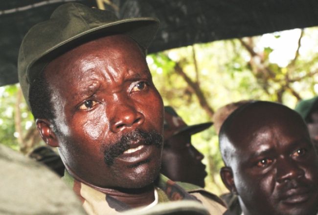 Washington vypísal odmenu za dolapenie tyrana Konyho