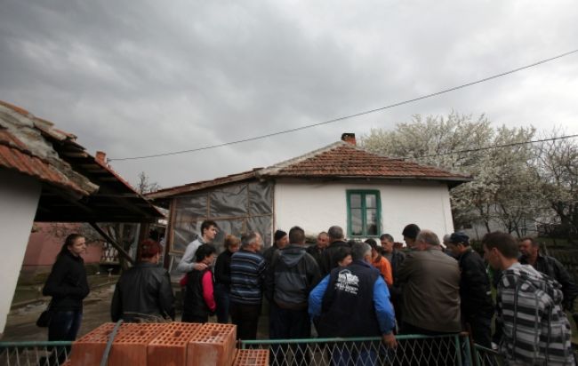 Srbsko smúti za obeťami masakry, vláda vyjadrila sústrasť