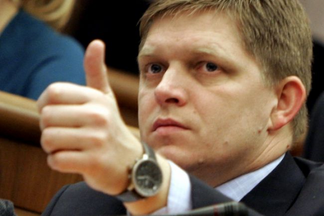 Robert Fico sľúbil Continentalu miliónové úľavy na daniach