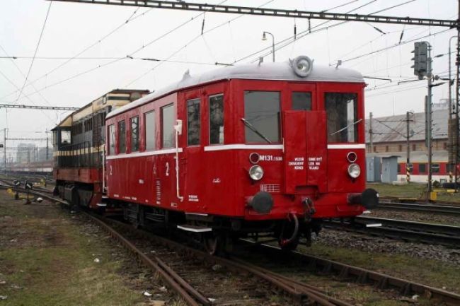 Tridsaťročný historický vlak opäť roztočil svoje kolesá