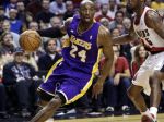 Fantastický Bryant priblížil Lakers play-off, Miami víťazom