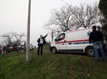 Muž zodpovedný za masaker v Srbsku zomrel v nemocnici