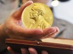 Nobelovu cenu za objav DNA vydražili za dva milióny dolárov