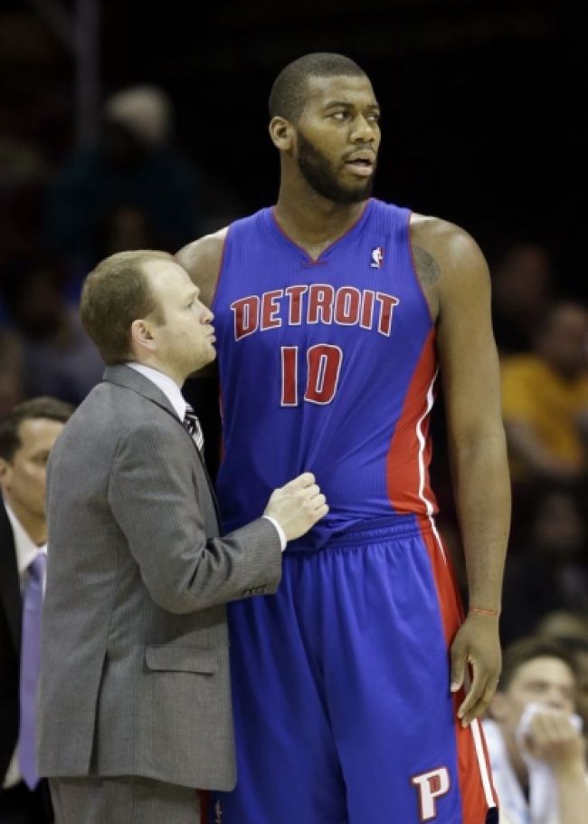 V NBA potápajúci sa Detroit opúšťa tréner