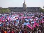 Tisíce Francúzov protestovali proti homosexuálnym sobášom