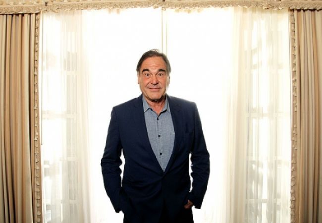 Na festival v Karlových Varoch zavíta režisér Oliver Stone