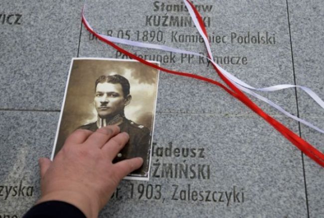 Slovák skúmal hroby v Katyni, pravda sa mu kruto vypomstila