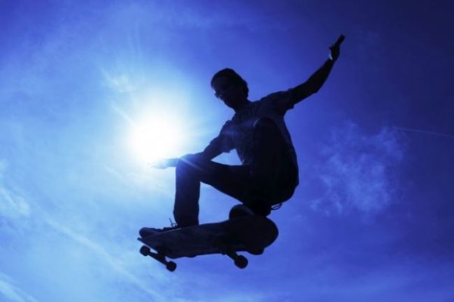 Vrtuľník ratoval mladého skateboardistu, poranil si chrbticu