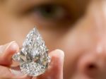 Mega lúpež diamantov je vyriešená, polícia zatkla 31 ľudí