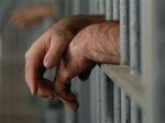 Američan si odpykáva v KĽDR trest, smrti unikol o vlások