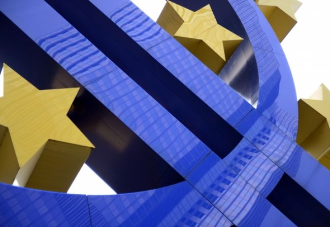 Do konca roka treba z eurofondov minúť vyše miliardy eur