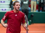 Video: Viktor Troicki vystrájal, kamerama dotiahol na kurt