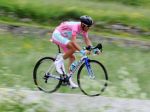 Celkový líder Nibali sa stal víťazom časovky na Gire