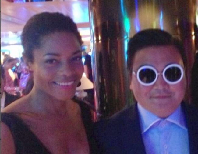 Kórejský rapper Psy mal na festivale v Cannes dvojníka