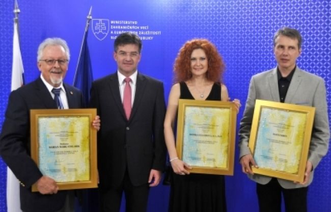 Minister Lajčák oceňoval za šírenie dobrého mena Slovenska