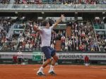 Federer a Ferrer postúpili do druhého kola Roland Garros