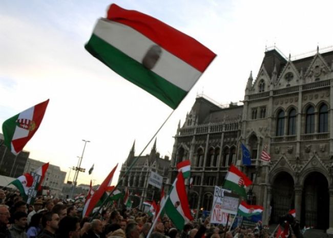 Pred ambasádou SR v Budapešti sa chystá protest, pre Trianon