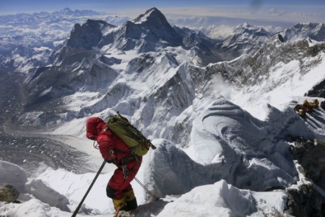 Obrazom: Nepál oslavuje 60. výročie zdolania Everestu