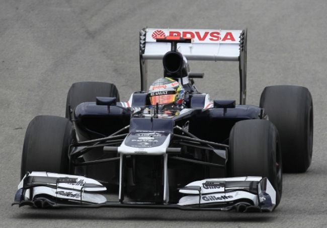 Tím Formuly 1 Williams prechádza od Renaultu k Mercedesu